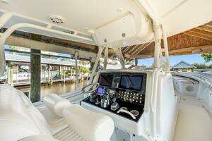 2013 Yellowfin 39 Offshore thumbnail 22