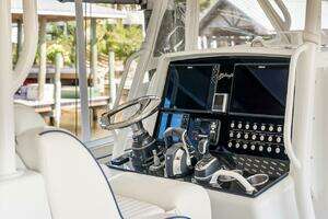 2013 Yellowfin 39 Offshore thumbnail 46