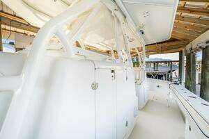 2013 Yellowfin 39 Offshore thumbnail 30