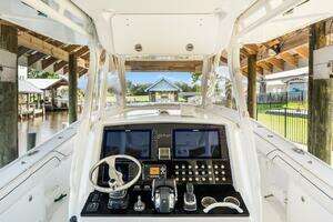 2013 Yellowfin 39 Offshore thumbnail 35