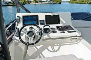 2020 Prestige 520 Flybridge thumbnail 47