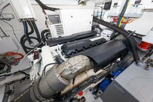 Engine   Port