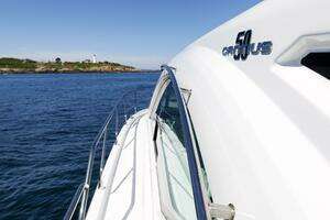2021 Cruisers Yachts thumbnail 45