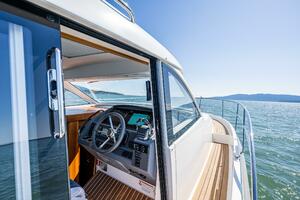44ft Nimbus Yacht For Sale