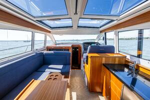44ft Nimbus Yacht For Sale