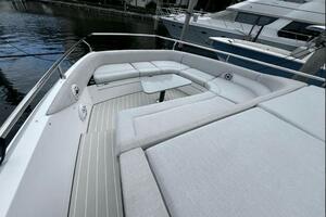 42FT (12.8M) AZIMUT