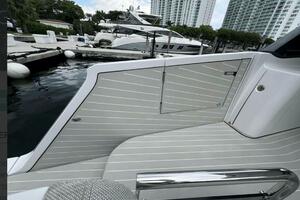 42FT (12.8M) AZIMUT