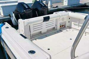2005 Pro-Line 32 Express thumbnail 21