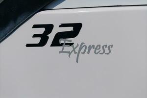 Pro-Line 32 Express 