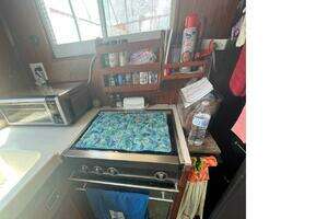 1980 Hatteras 42LRC thumbnail 11