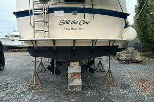1980 Hatteras 42LRC thumbnail 3
