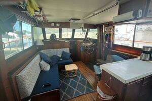 1980 Hatteras 42LRC thumbnail 7