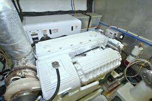 2015 Dyna Yachts 60 Pilothouse Motoryacht thumbnail 91