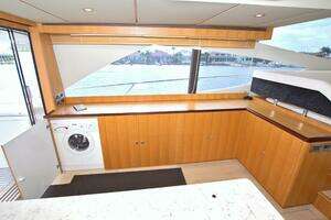 2015 Dyna Yachts 60 Pilothouse Motoryacht thumbnail 37