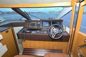 2015 Dyna Yachts 60 Pilothouse Motoryacht thumbnail 50