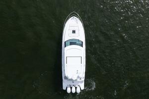 Regal XO 38 Lady G- Profile