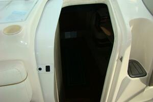 37ft Rinker Yacht For Sale