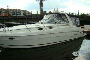 2002 Rinker 342 Fiesta Vee thumbnail 4