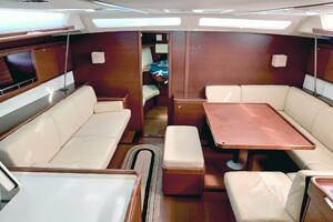 Saloon Looking Forward