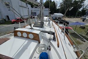 Groote Beer III 31ft Bristol Yacht For Sale