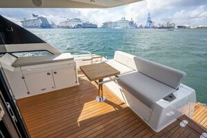 MAN CAVE 50ft Maritimo Yacht For Sale