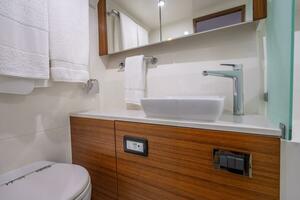 MAN CAVE 50ft Maritimo Yacht For Sale
