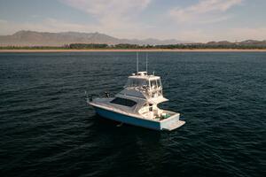 2002 Riviera 40 Flybridge - SKIESTA
