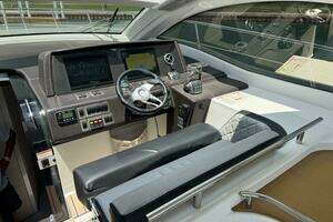  2021 Schaefer 400 Yacht For Sale in Chicago IL