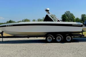 30ft Wellcraft Yacht For Sale