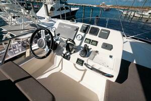 2017 Prestige 460 Flybridge- 