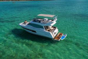 2017 Prestige 460 Flybridge- 