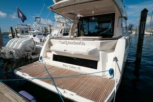 2017 Prestige 460 Flybridge-