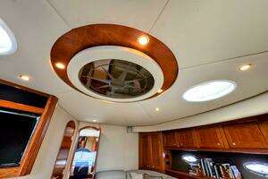 2005 Cruisers Yachts 540 Express thumbnail 45