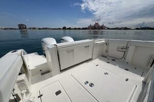 32ft Pursuit Yacht For Sale