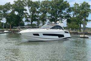 Sonya 2015 Sunseeker San Remo 48 Yacht For Sale in Mamaroneck NY
