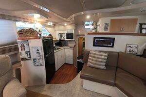 34 ft Mainship - Salon Looking Forward