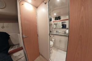 34 ft Mainship - Aft Cabin Head Entrance