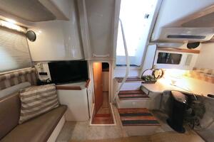 34 ft Mainship - Salon Entrance to Aft Cabin