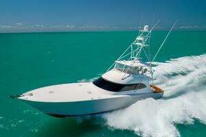 2011 Viking 70 Convertible thumbnail 17