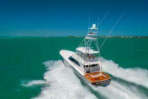 2011 Viking 70 Convertible thumbnail 6