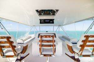 2011 Viking 70 Convertible thumbnail 35
