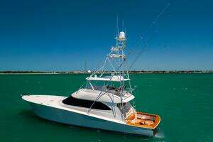 2011 Viking 70 Convertible thumbnail 30