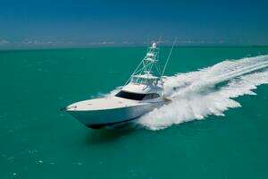 2011 Viking 70 Convertible thumbnail 16