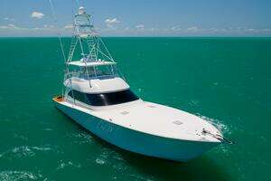 2011 Viking 70 Convertible thumbnail 12