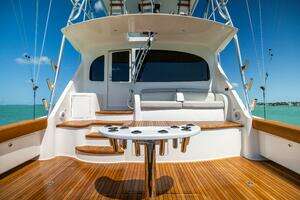 2011 Viking 70 Convertible thumbnail 73