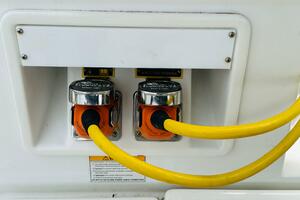 Power connections on a 2015 Beneteau Oceanis 45 yacht with y
