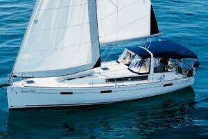 2015 Beneteau Oceanis 45 thumbnail 10