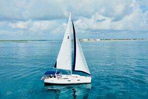 46-ft-Beneteau-2015-Oceanis 45-“IMAGINE THAT”-Stuart yacht for sale