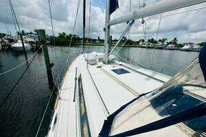 2015 Beneteau Oceanis 45 thumbnail 41