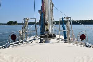 CHINOOK Worth Avenue Yachts